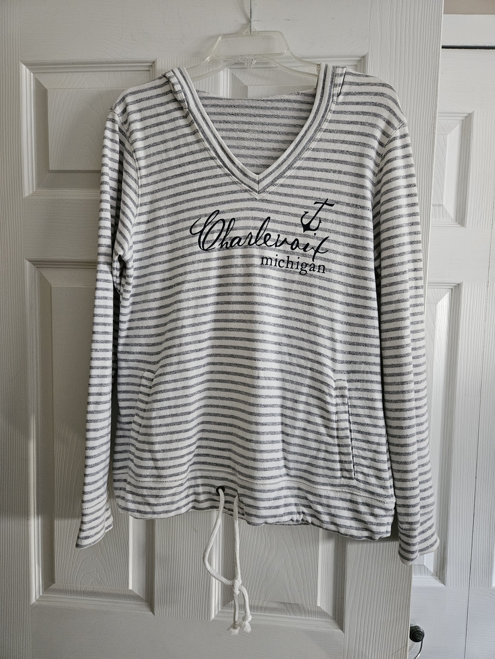 Gear For Sports Charlevoix Michigan Striped V-Neck Hoodie - White, Blue & Gray.